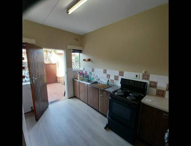 2 BEDROOM DUPLEX FOR SALE IN BIRCHLEIGH